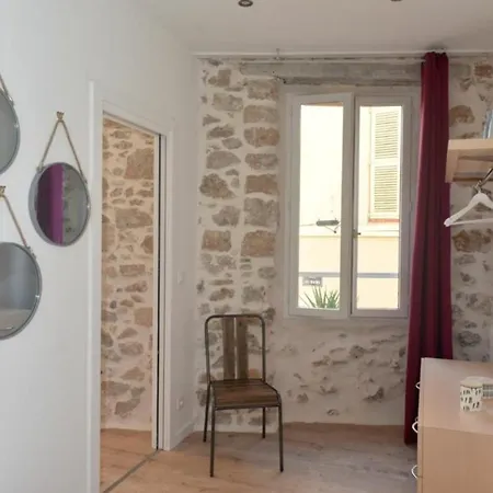Nice 28M 5 Min Walk From The Beach Gravette! 昂蒂布